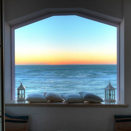 Villa Lilla Sulla Spiaggia Di San Vincenzo Luxury Exterior photo